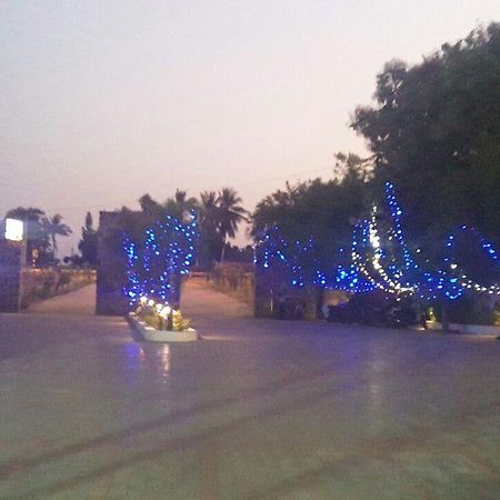 King Paradise Hotel Tiruchirappalli Kültér fotó