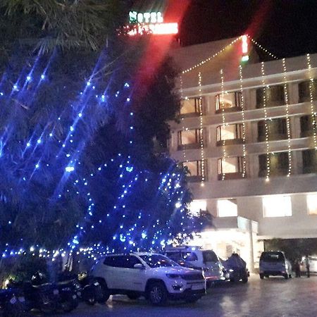King Paradise Hotel Tiruchirappalli Kültér fotó