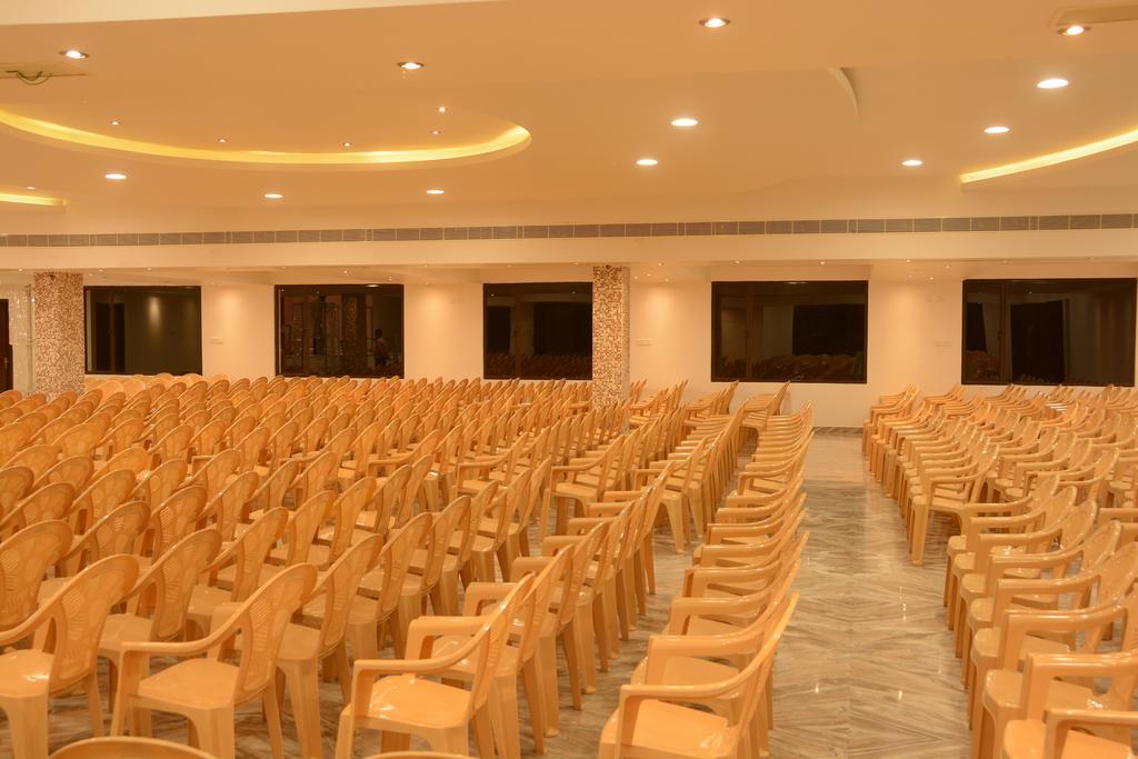 King Paradise Hotel Tiruchirappalli Kültér fotó