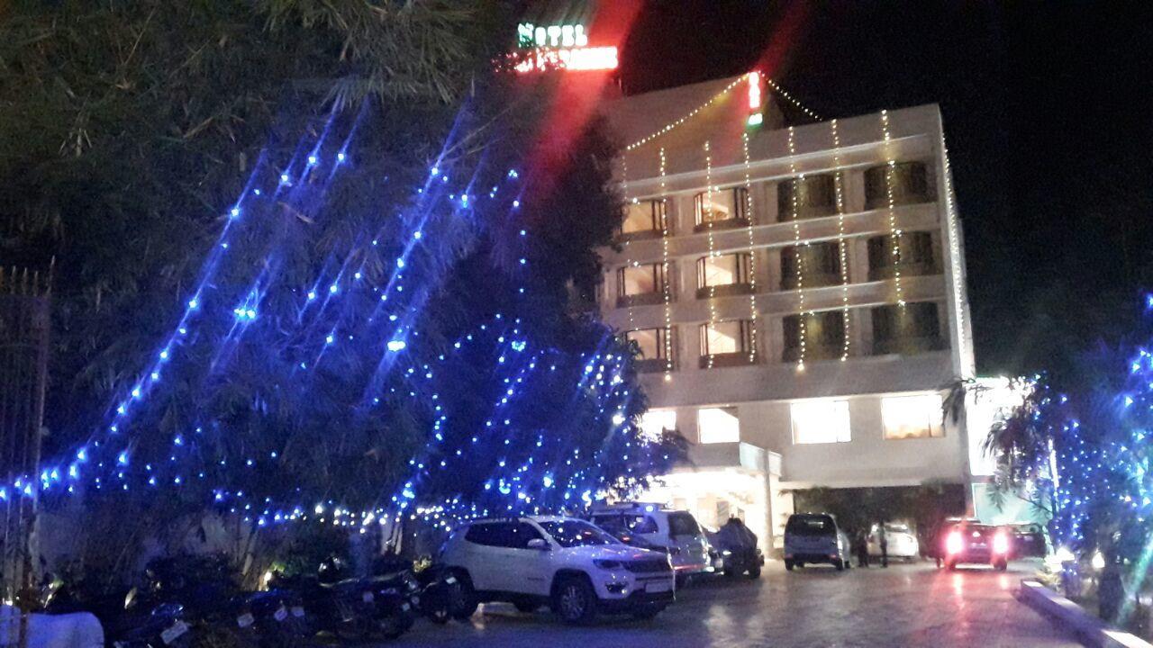 King Paradise Hotel Tiruchirappalli Kültér fotó